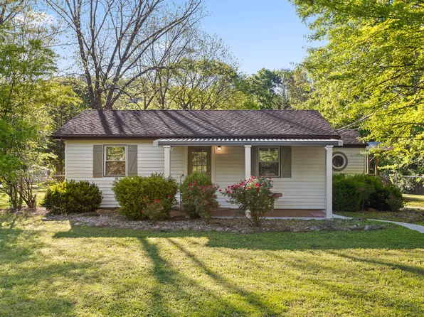 326 Newman Rd, Soddy Daisy, TN 37379