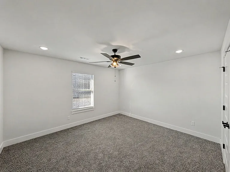 6905 SW Basswood Ave — Photo 17