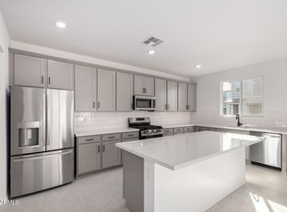 26330 N 24th Gln, Phoenix, AZ 85085