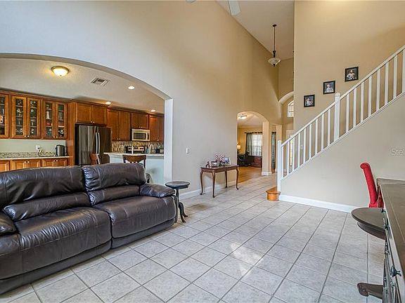 4th image of 13212 Woodsedge Way