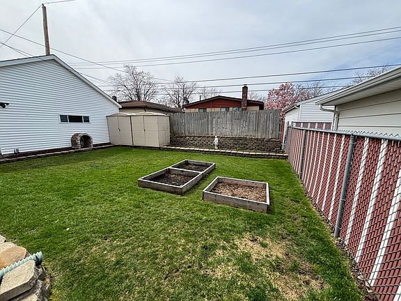 5th image of 326 N Arquilla Dr