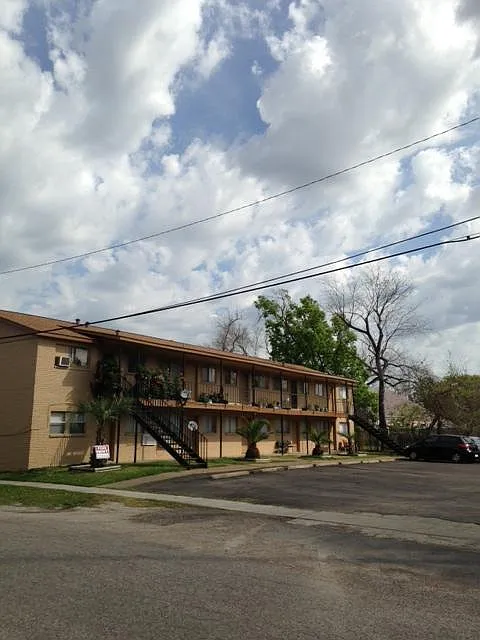 1914 Cochran St #1