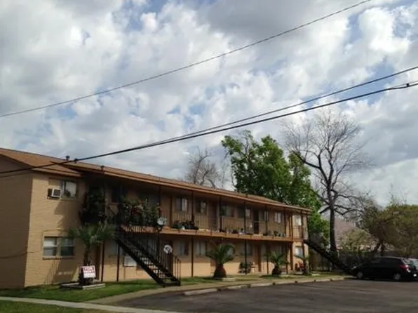 1914 Cochran St #1, Houston, TX 77009