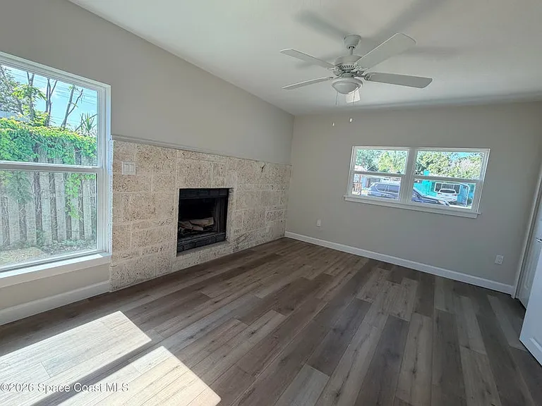 143 Grant Ave — Photo 8