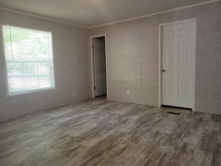 355 Droopy Dr — Photo 7