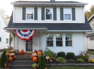 2180 Lakeland Ave, Lakewood, OH 44107