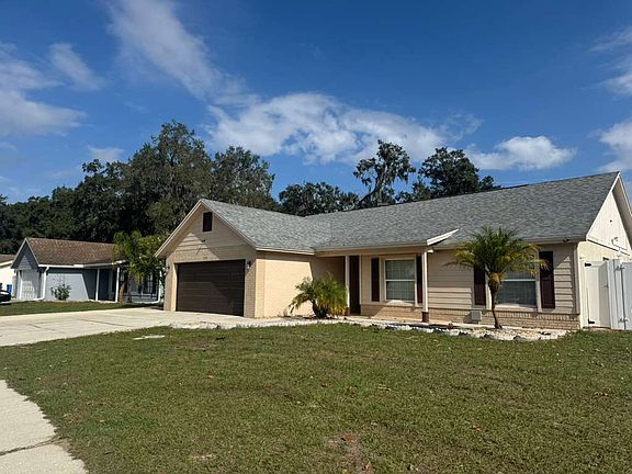 2nd image of 1553 Long Pond Dr