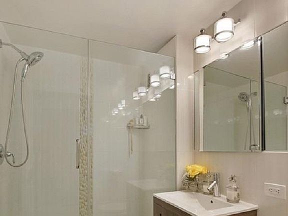 5th image of 300 W 135th St APT 2N