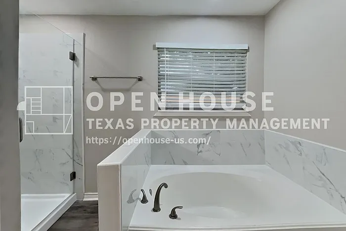 21079 Southern Colony Ct — Photo 10