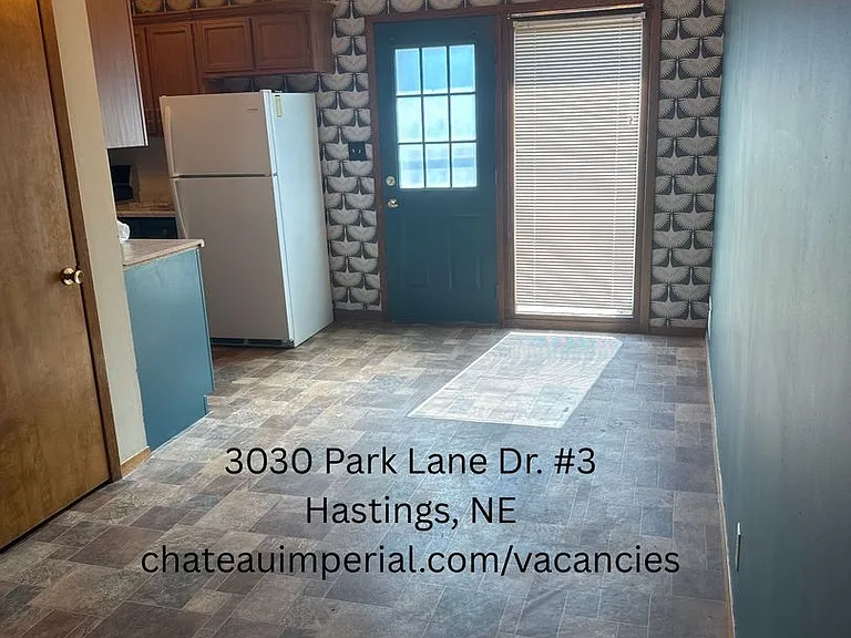 3030 Park Lane Dr — Photo 7
