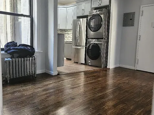 572 Maple Street image 1 of 15