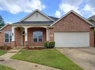 8520 Wooded Trl, Dallas, TX 75249