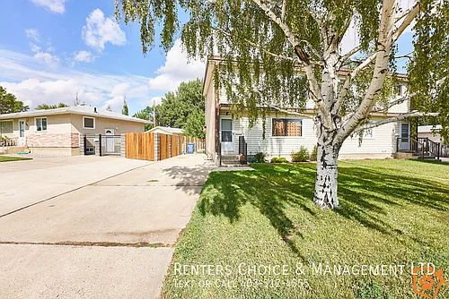 807 7a Ave N Photo 1
