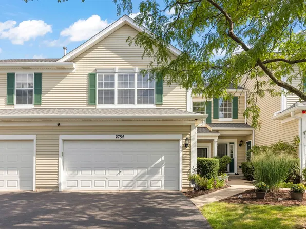 2755 McClennan Ct, Naperville, IL 60563