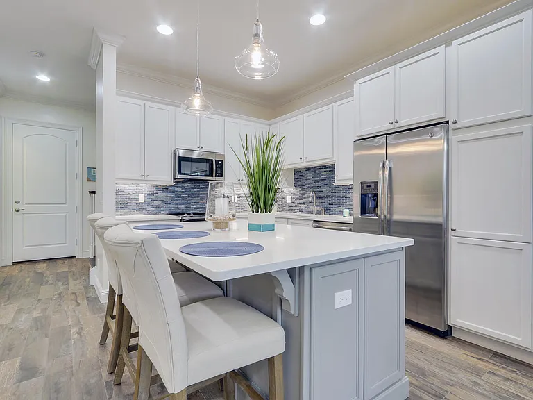 114 Ocean Breeze Dr — Photo 9