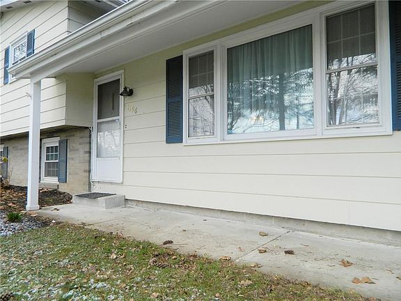 3rd image of 1196 York St