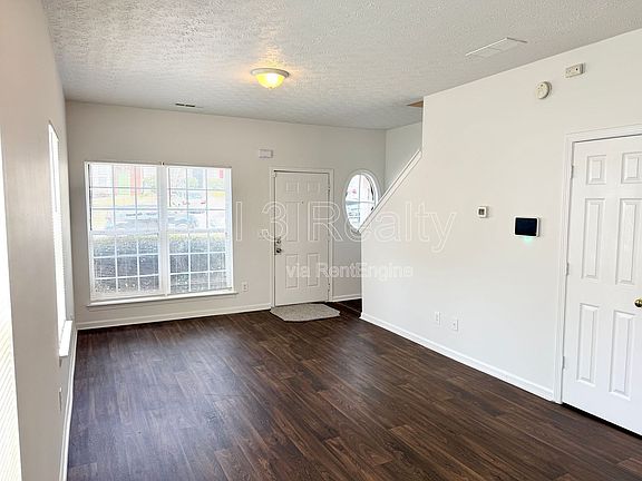 3rd image of 6098 Camden Forrest Dr