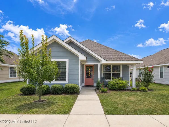 326 Mount Pleasant Dr, Hattiesburg, MS 39402