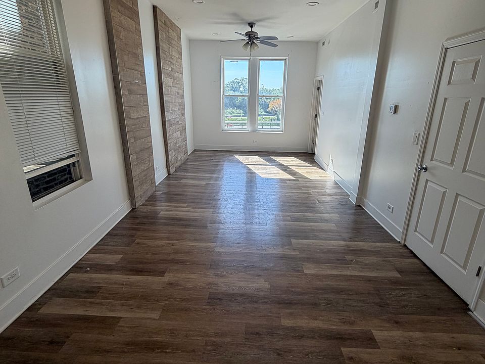 1st image of 4320 W Congress Pkwy #2