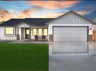 210 Mitchell Dr, Wilder, ID 83676
