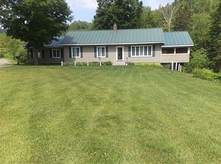 17 Vershire Center Rd, Chelsea, VT 05038