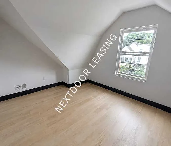 29 Claremont Ave #2M — Photo 8