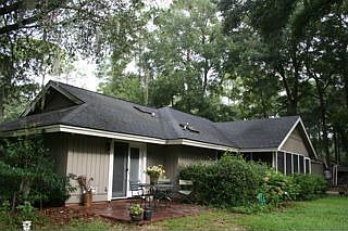 BACK ENTRANCE TO MASTER BEDR.