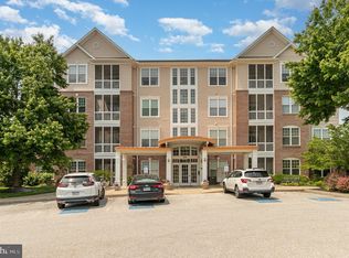 1010 Crest Way APT 403, York, PA 17403