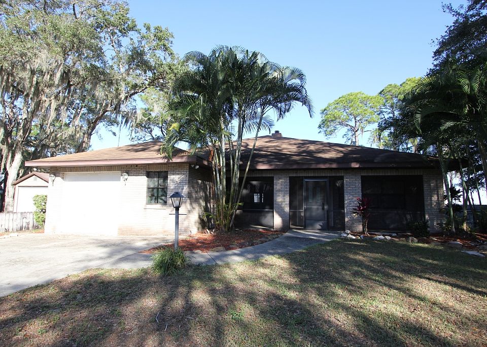 1st image of 2504 Oak Beach Blvd