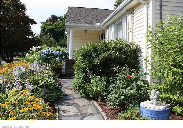 2nd image of 45 Brookmoor Rd