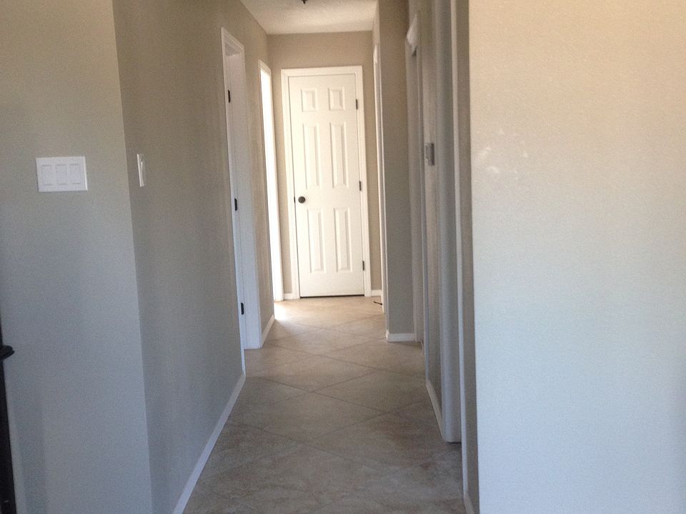 Hall to beds/baths