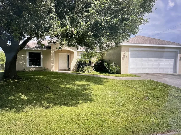 435 SW Lakota Ave, Port Saint Lucie, FL 34953