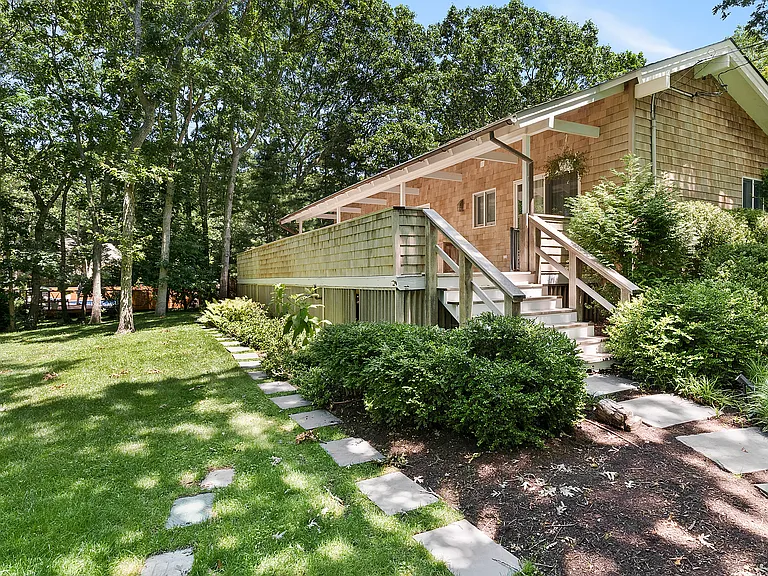 115 Isle Of Wight Rd — Photo 12