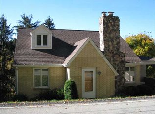 321 Brush Creek Rd, Irwin, PA 15642