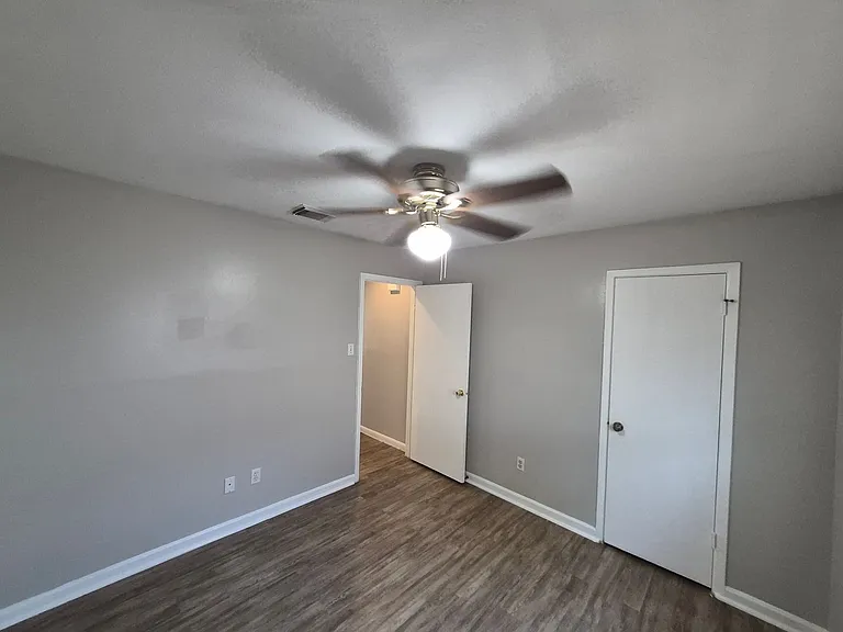 4414 Stradford Pl — Photo 23