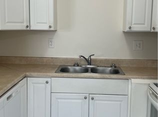 4313 Centennial Ct APT 4, Gurnee, IL 60031