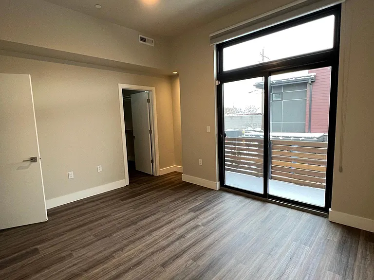 514 Mill St — Photo 14