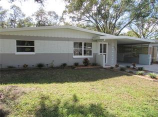 2962 Englewood Dr, Largo, FL 33771