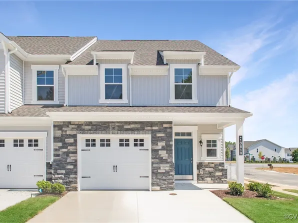 18750 Palisades Rdg, Moseley, VA 23120