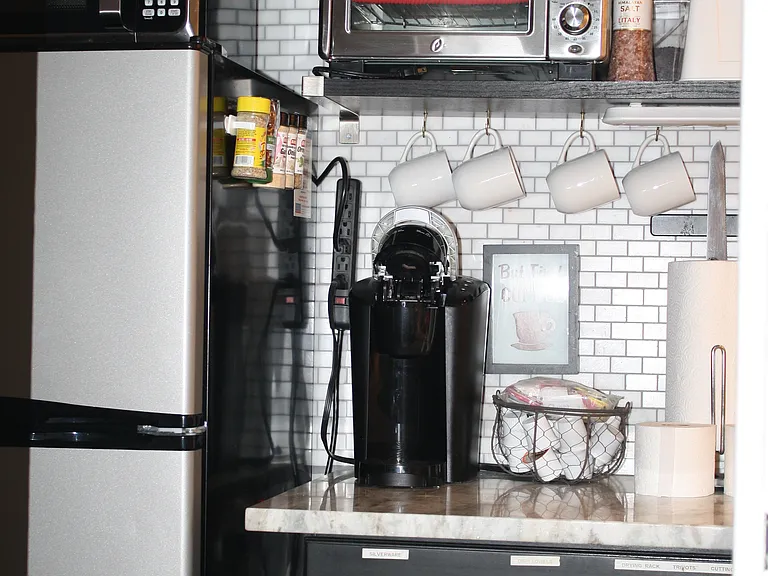 Kitchenette and coffee station