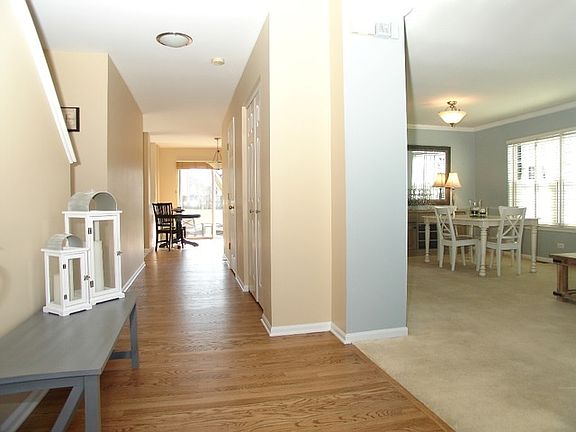 4th image of 1423 Burnett Dr