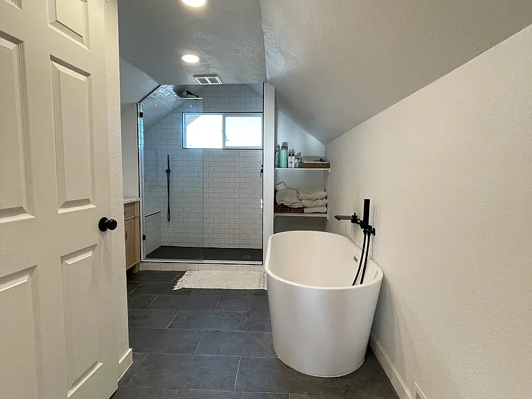 3345 N Gaylord St — Photo 10