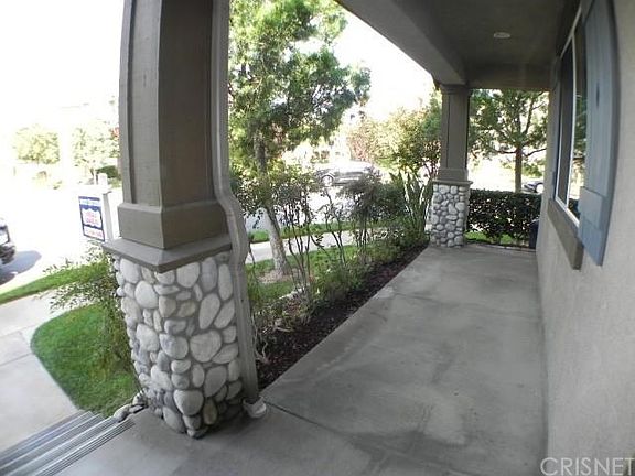 4th image of 27472 Coldwater Dr