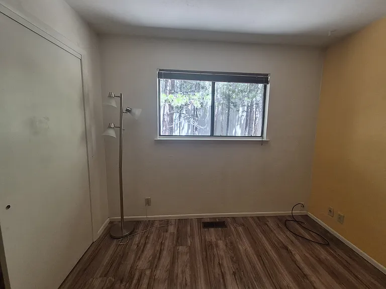 858 Southwood Blvd #3 — Photo 6