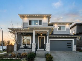 2055 167a St, Surrey, BC V3Z 9X8