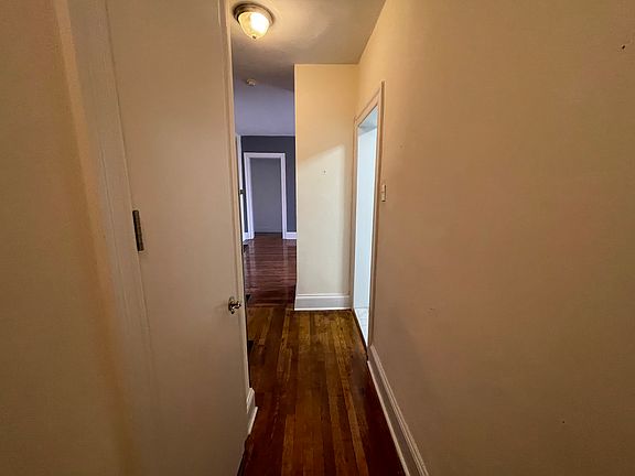 2nd image of 32-48 30th St #4B