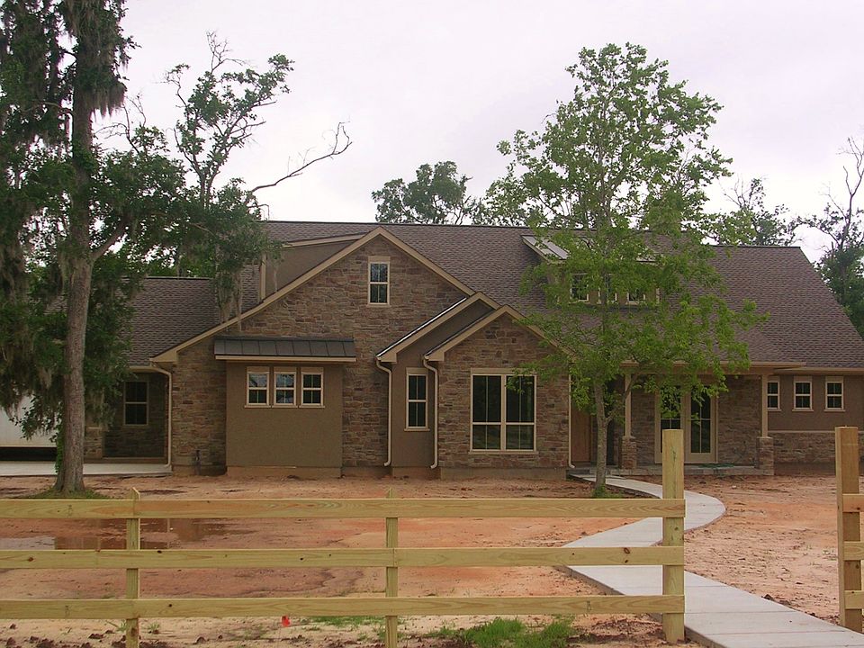 2nd image of 5003 Woodside Ln