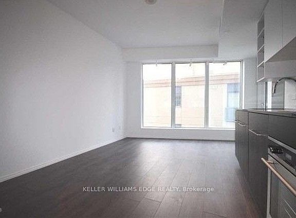 3rd image of 68 Shuter St Unit 1009
