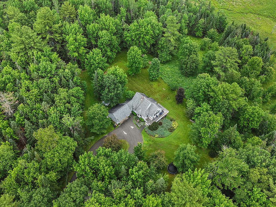 2nd image of 24 Mount Laurel Lane