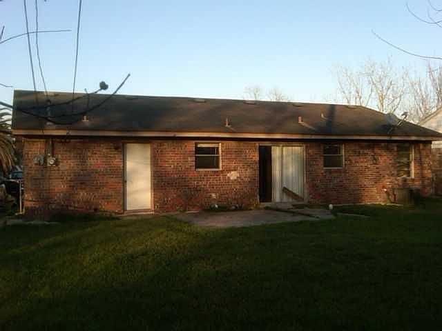 1st image of 5518 Cedarburg Dr